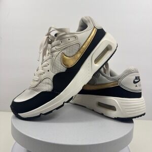 Nike Women Sneakers Air Max Mesh Cushioned Gold Swoosh White Black 8.5